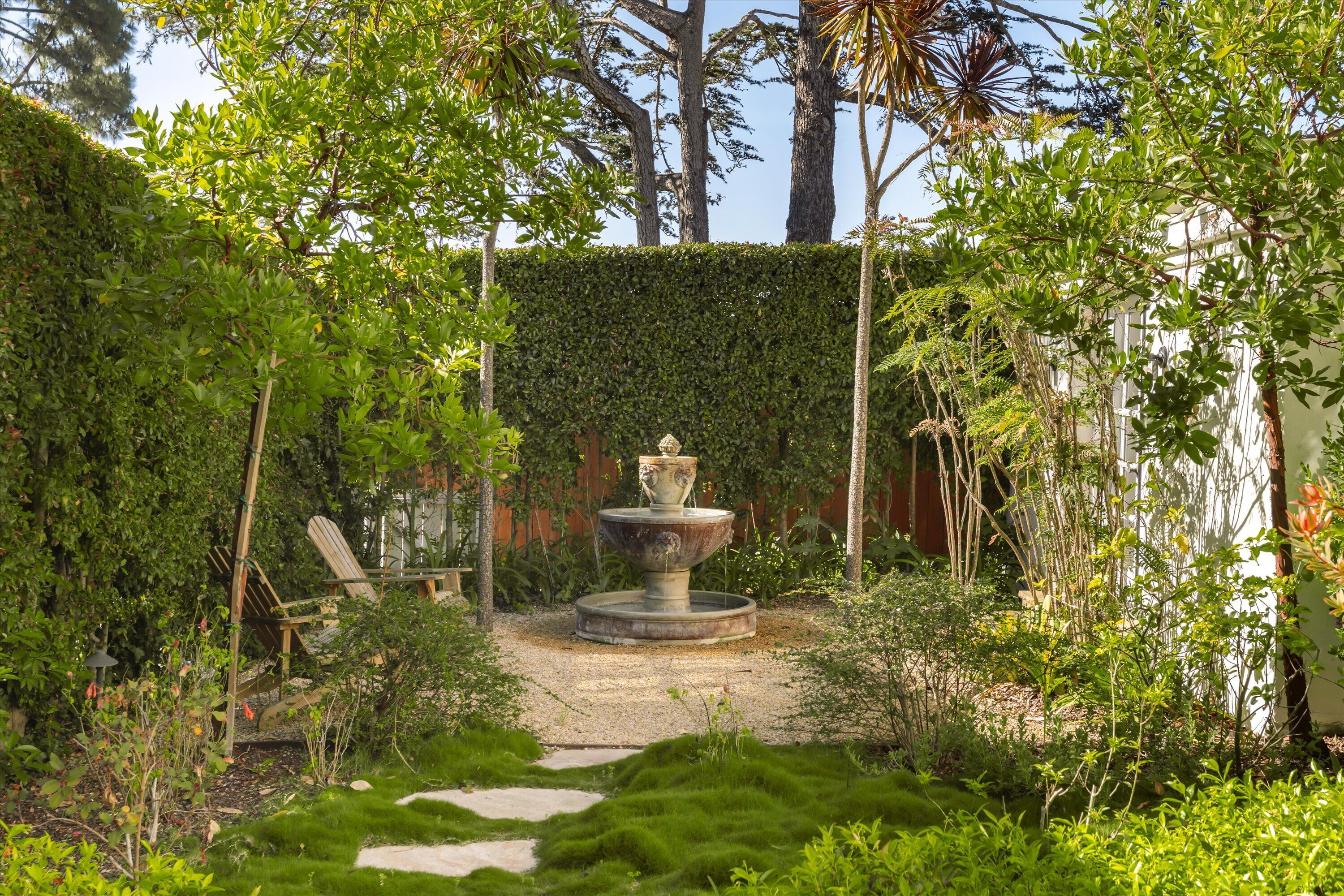 189 Hermosillo Road