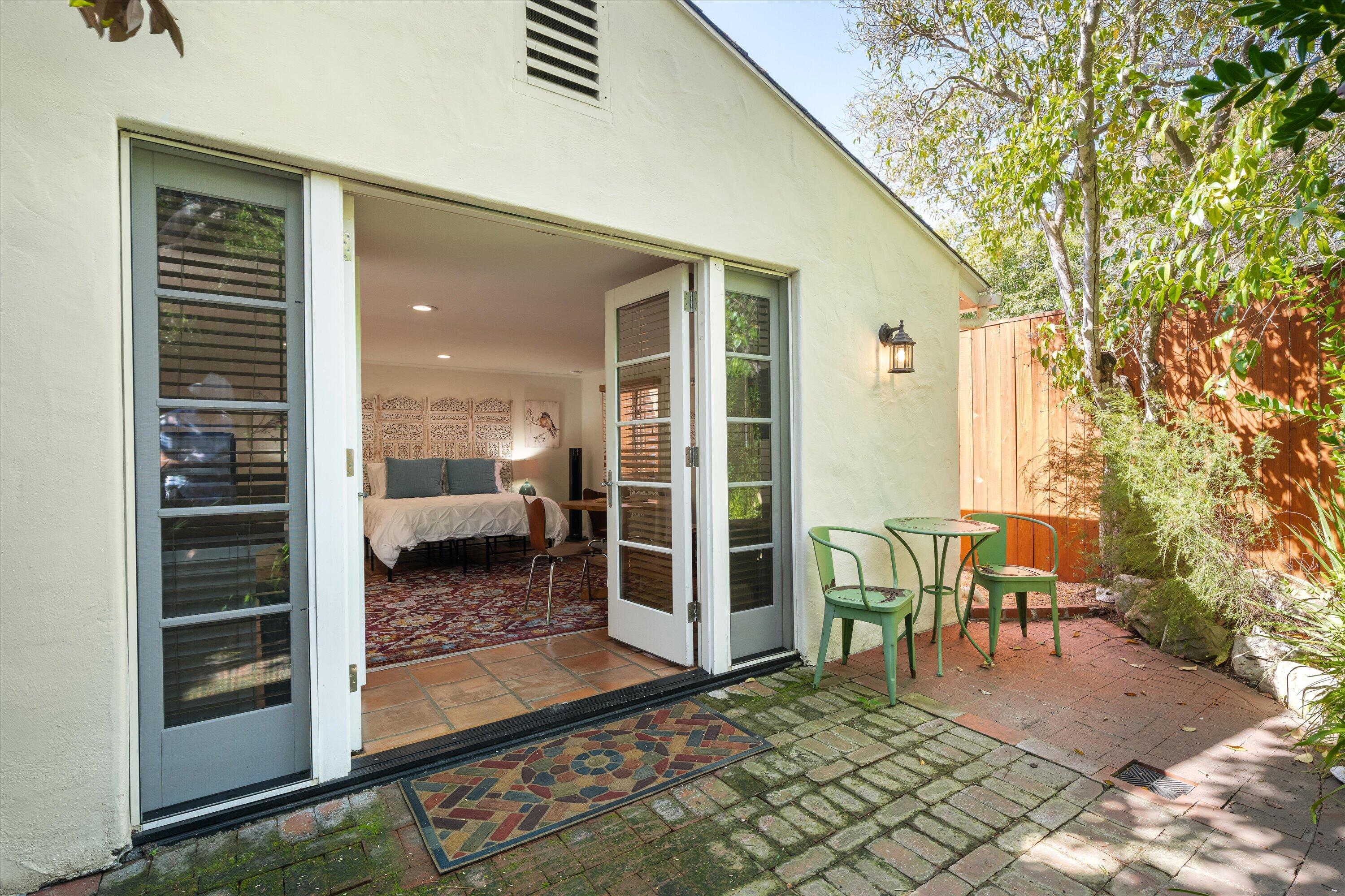 189 Hermosillo Road