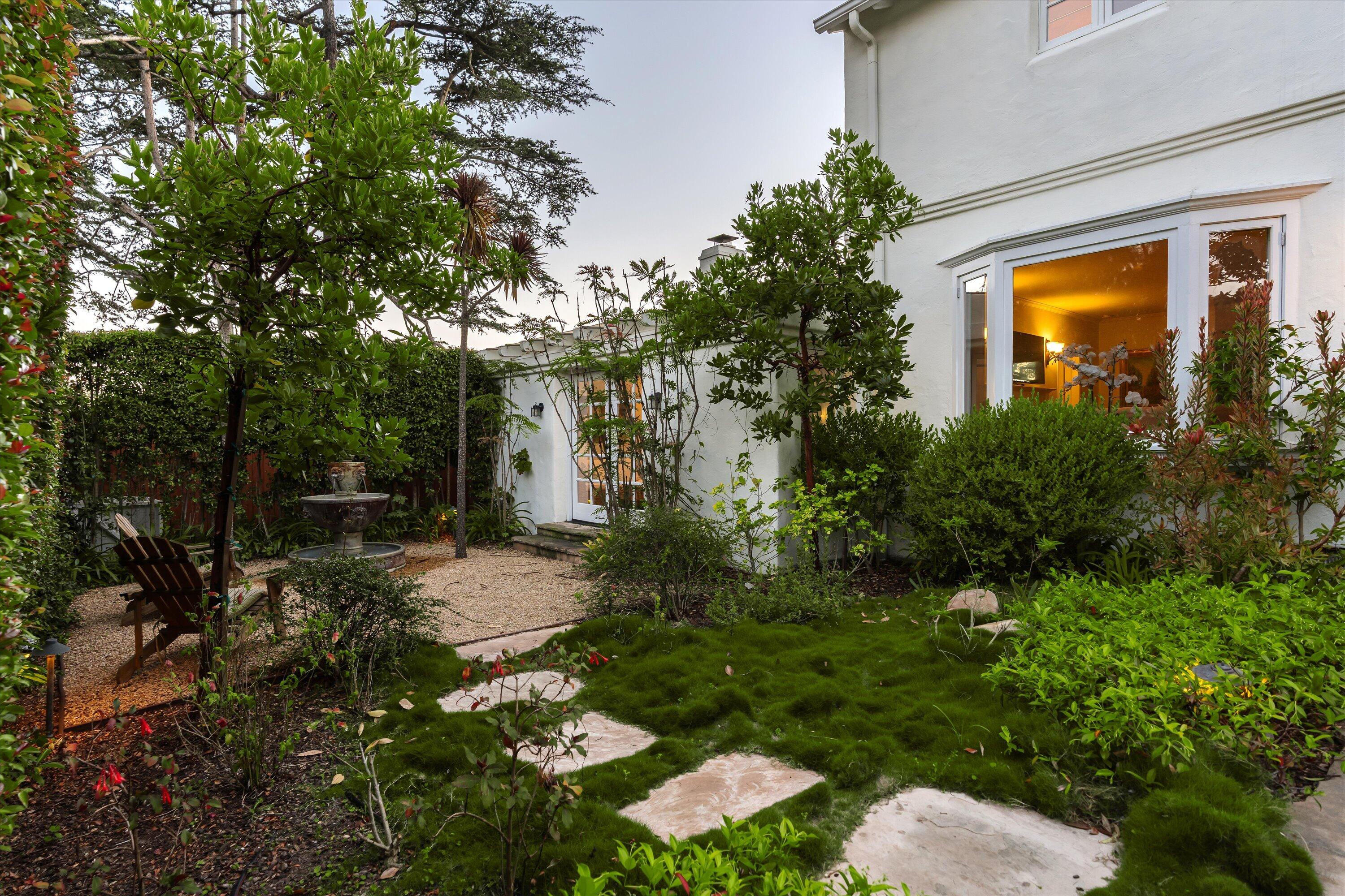 189 Hermosillo Road