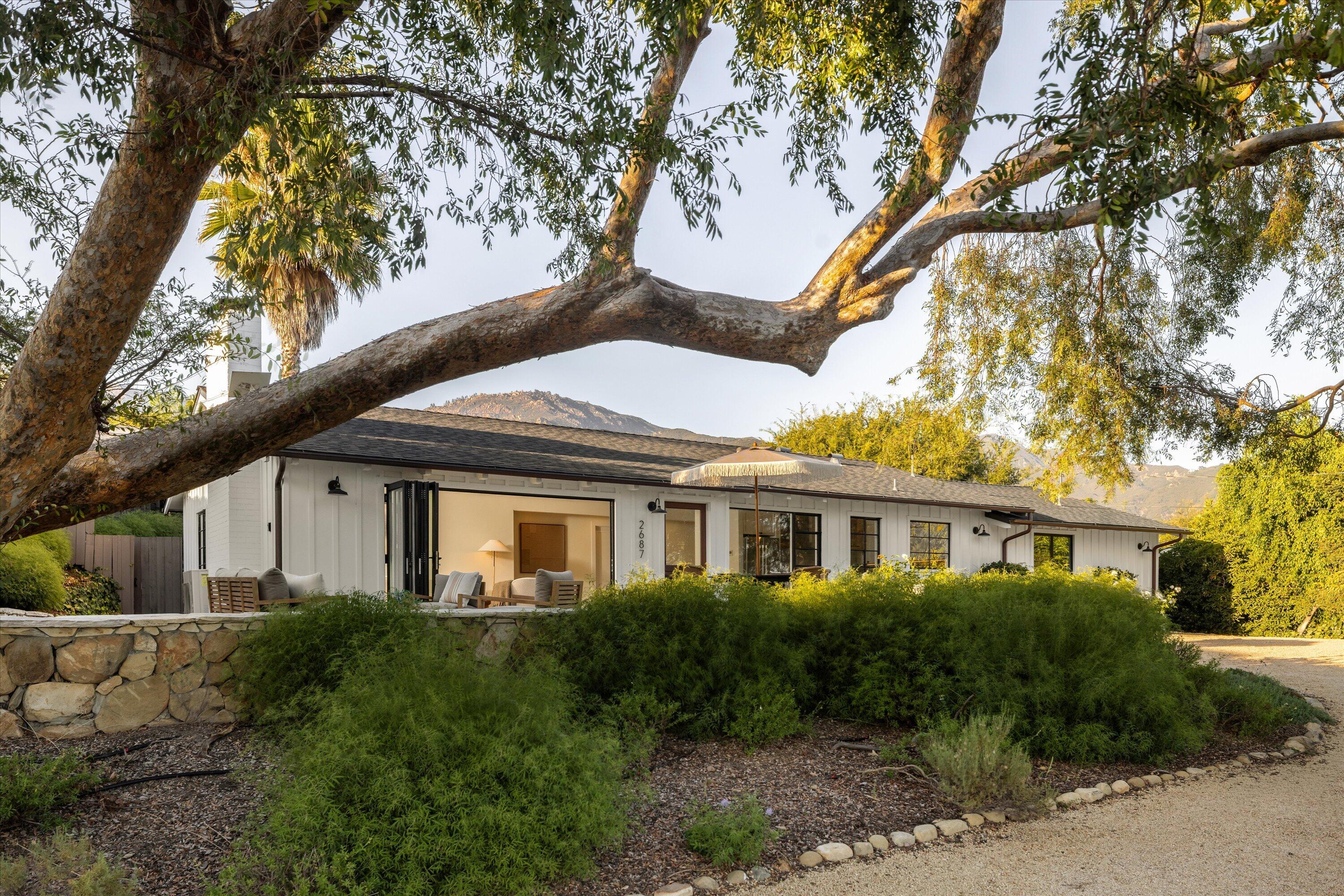 2687 Montrose Place