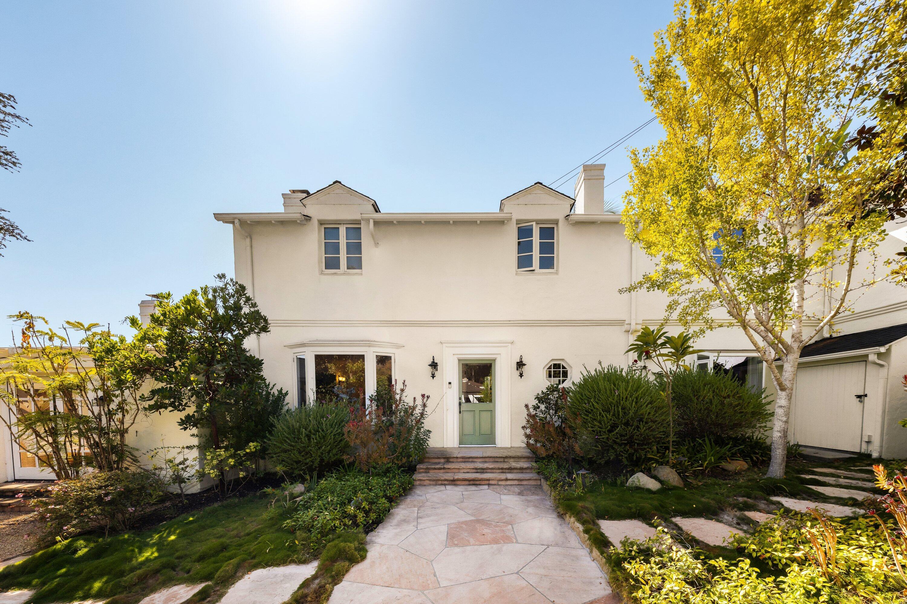 189 Hermosillo Road