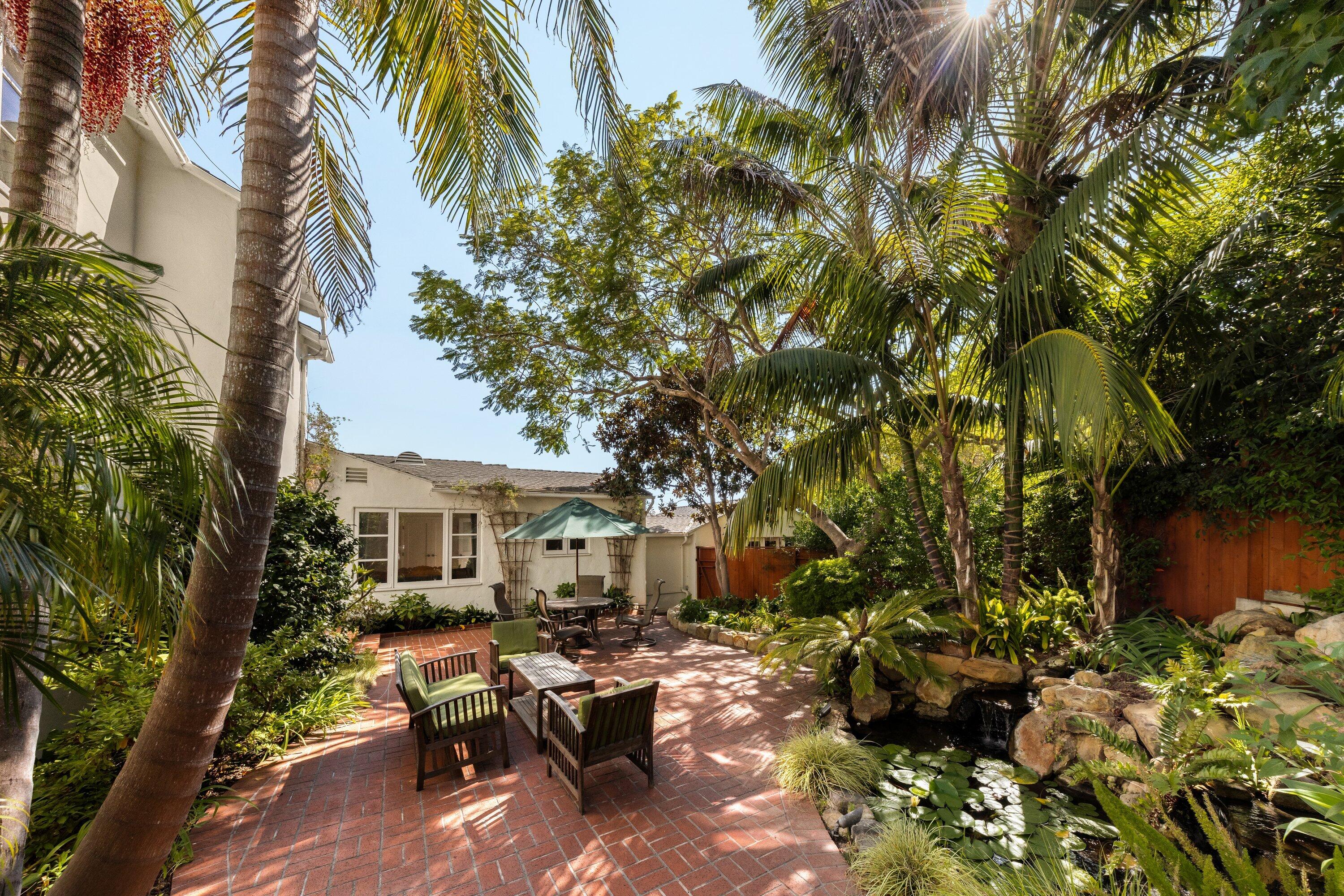 189 Hermosillo Road