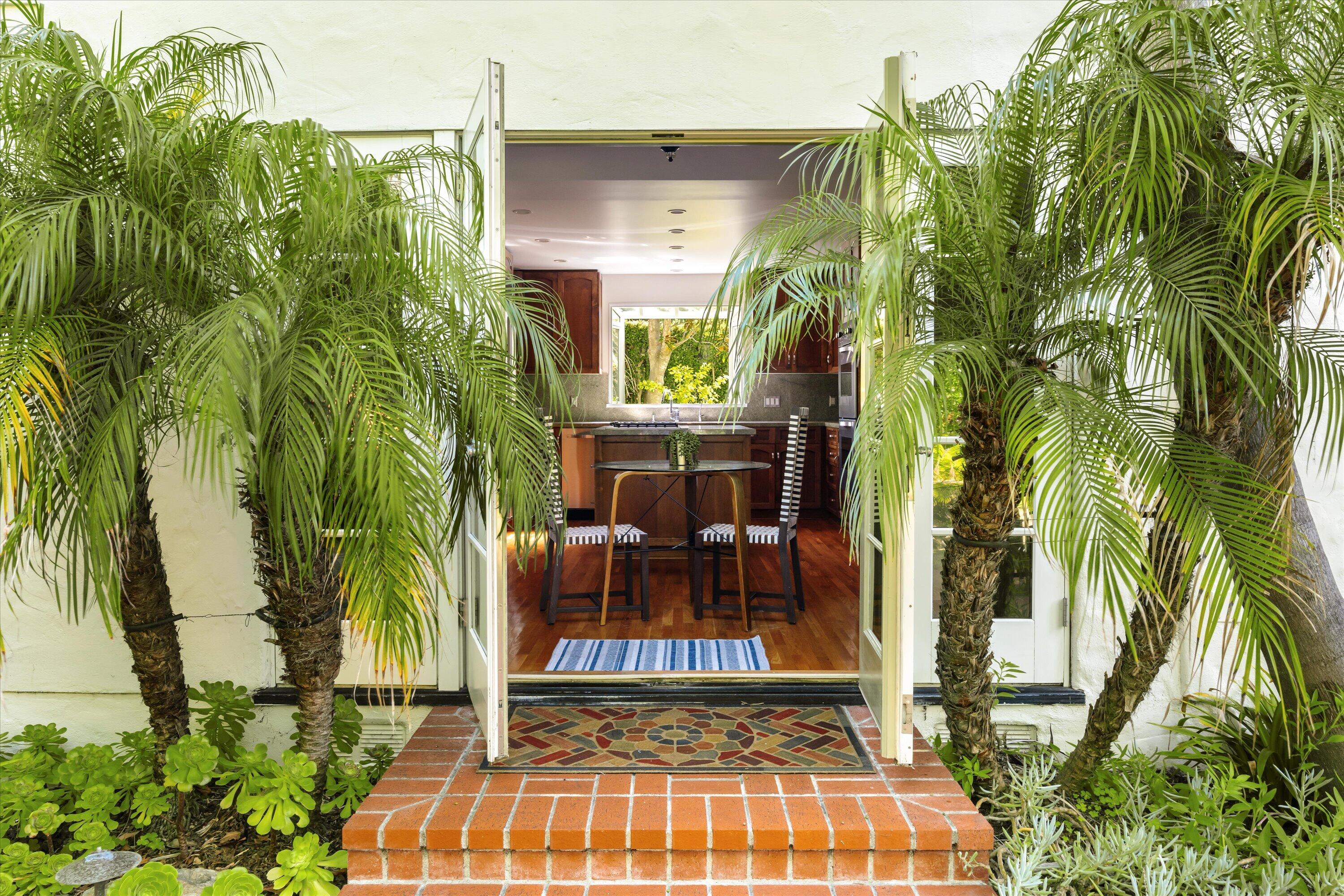 189 Hermosillo Road