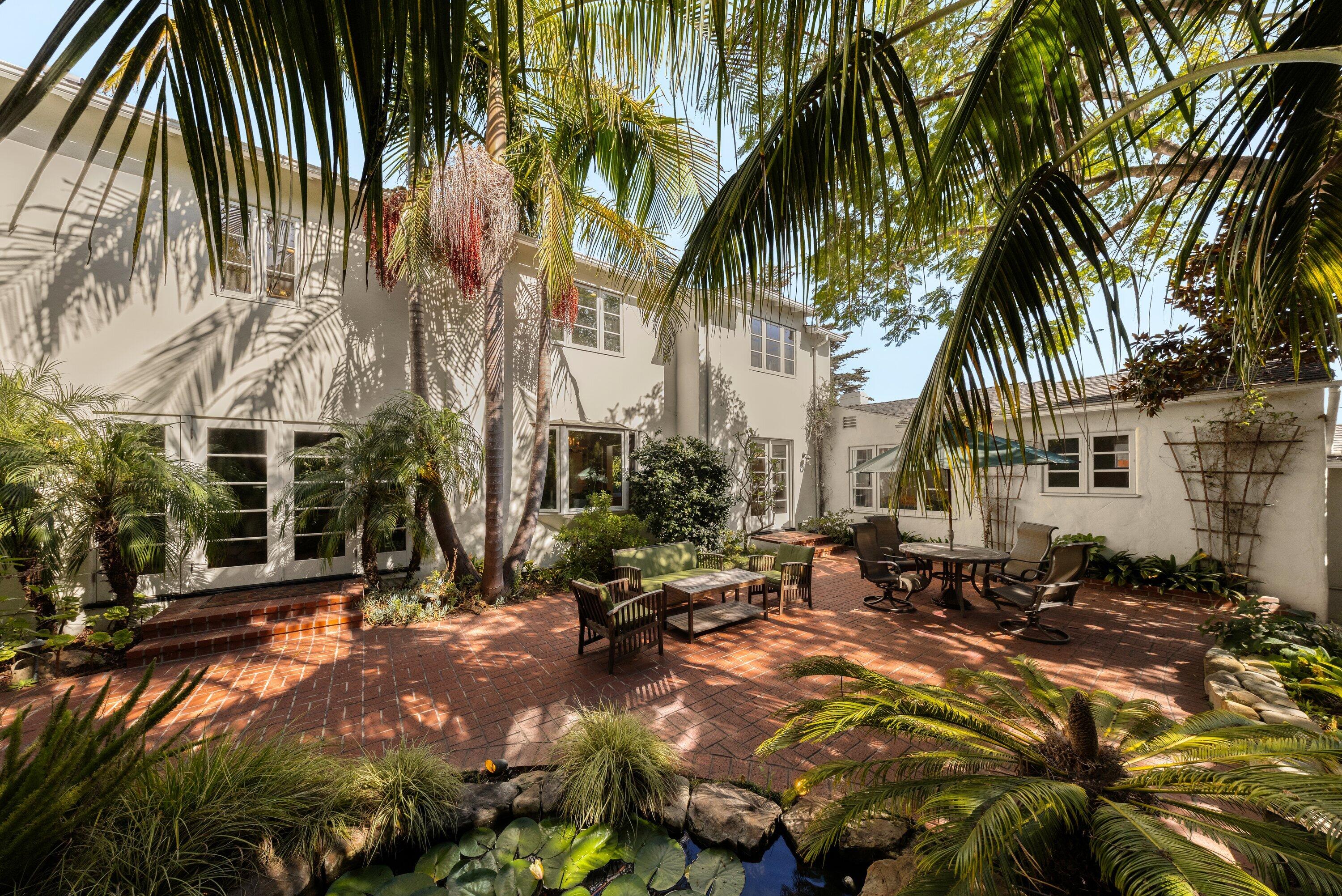 189 Hermosillo Road