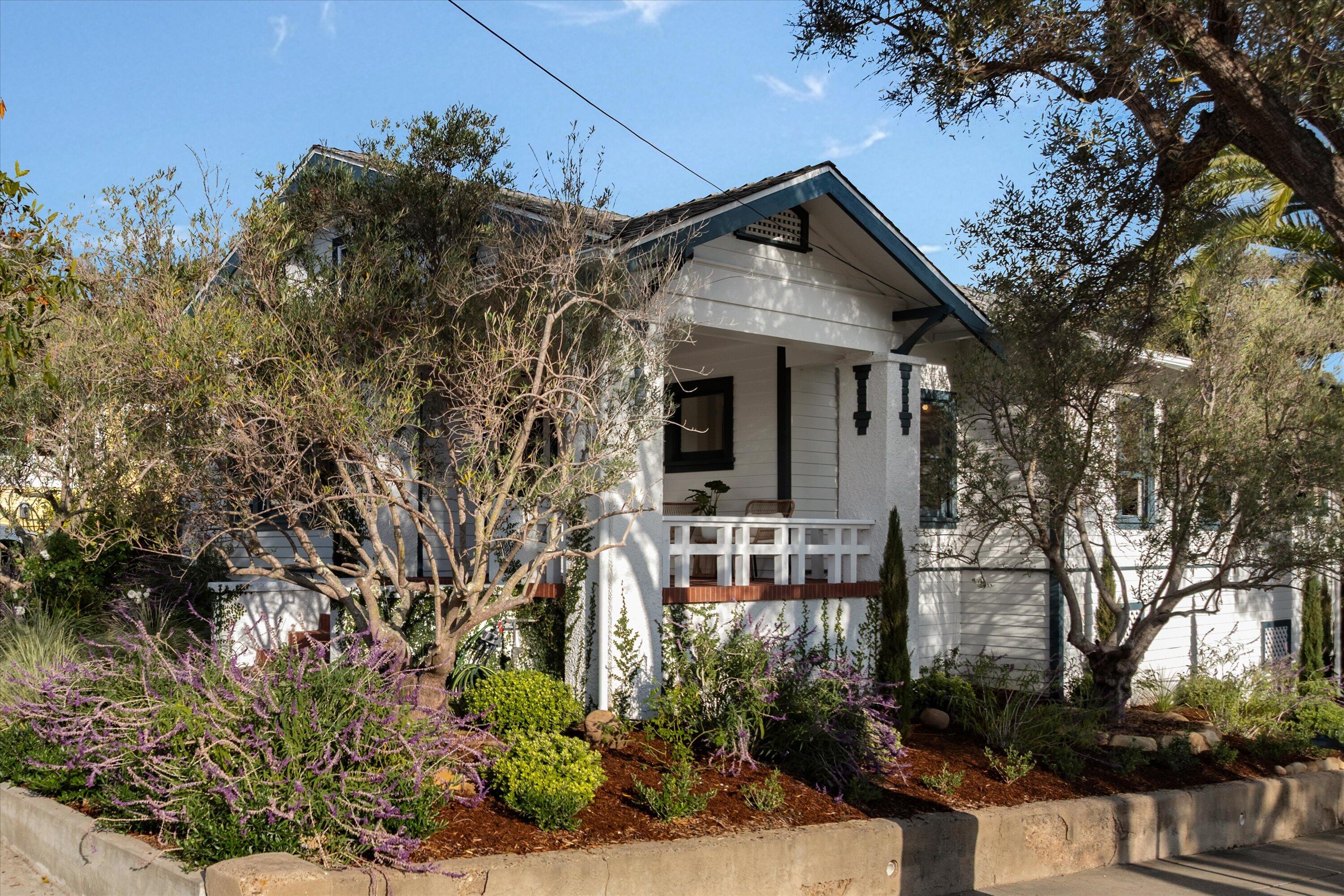 502 E Sola Street
