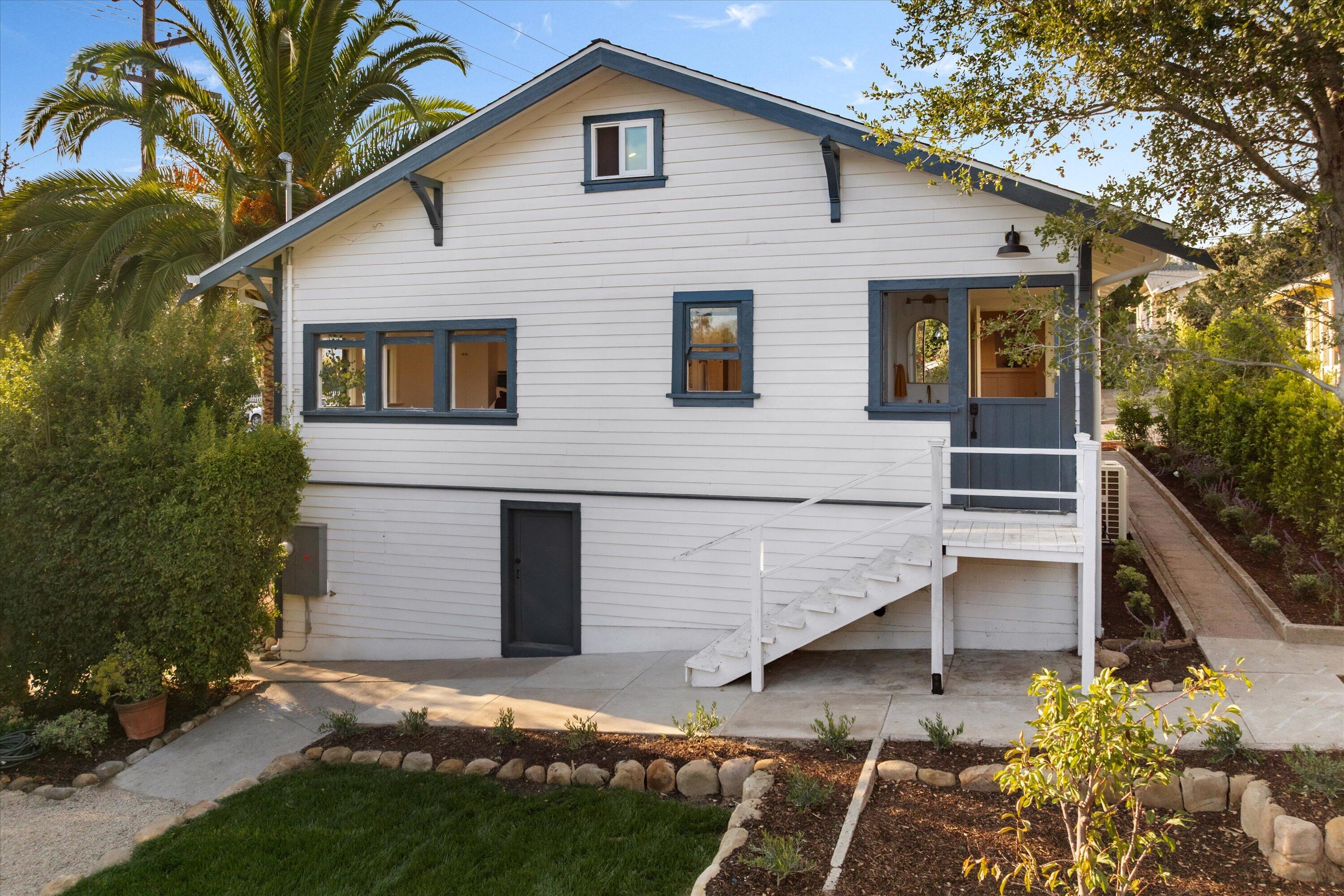 502 E Sola Street