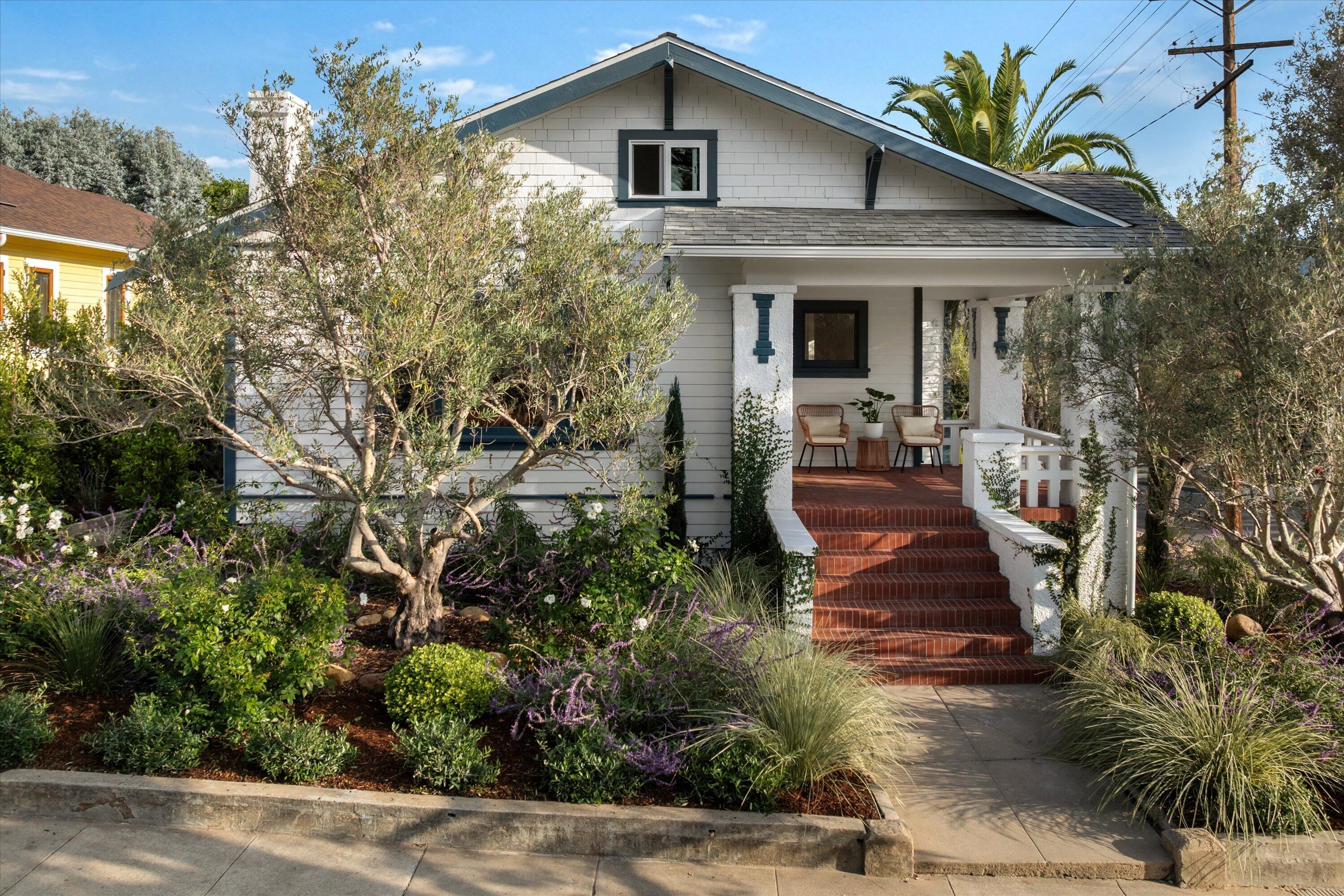 502 E Sola Street