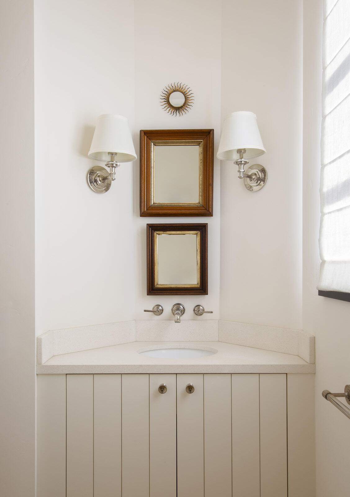 633 Parra Grande Lane