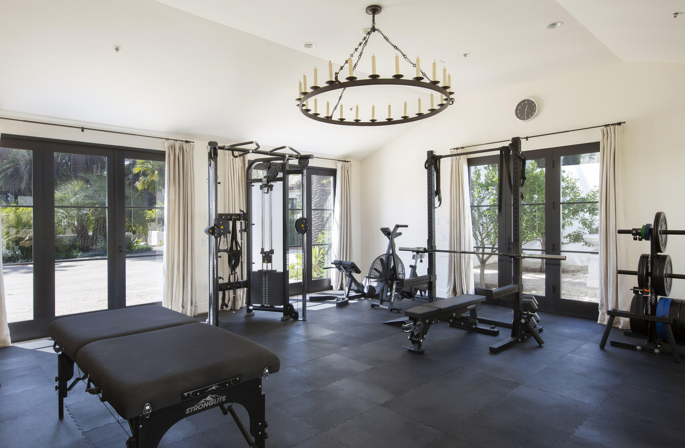 633 Parra Grande Lane