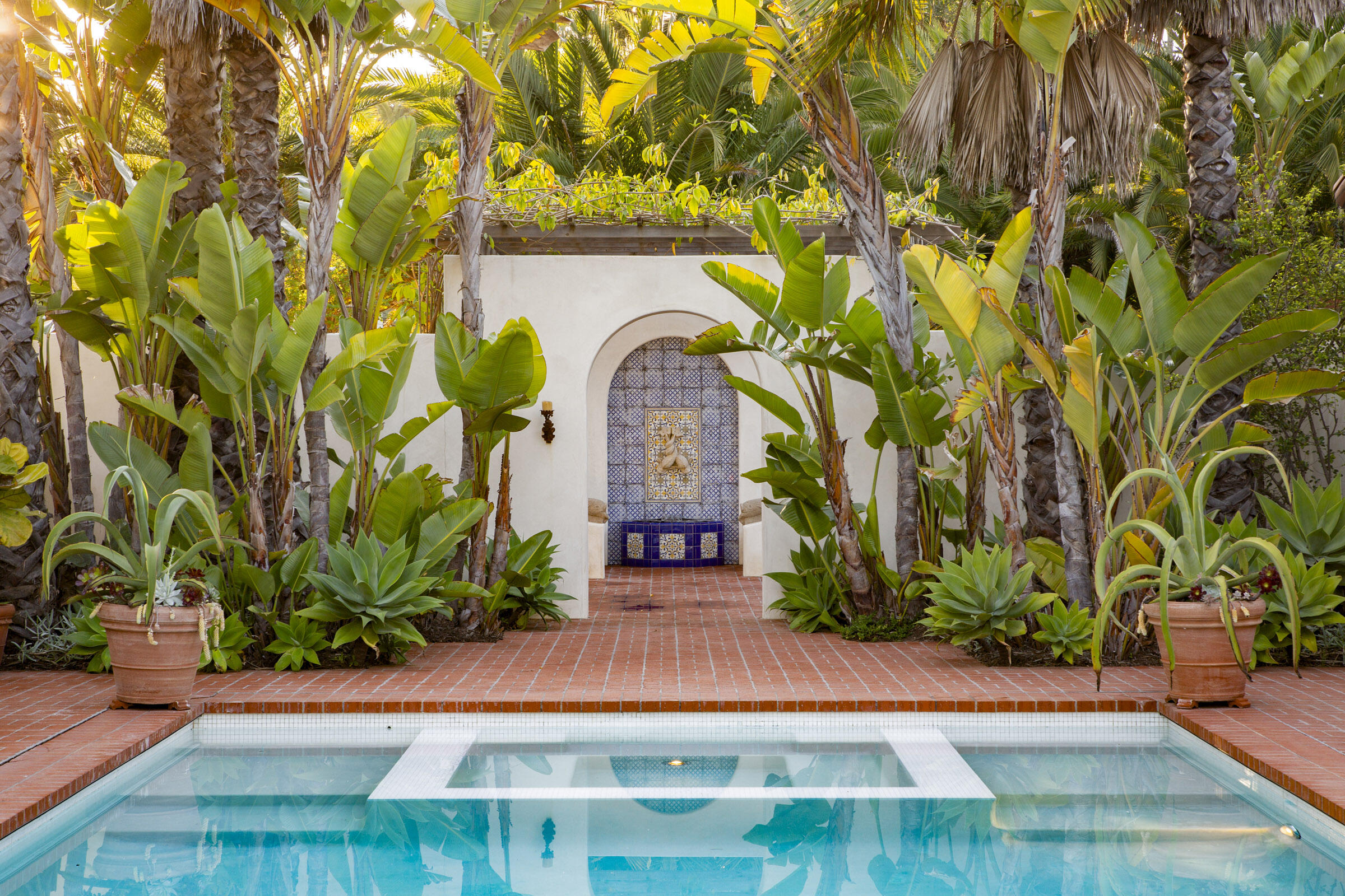 633 Parra Grande Lane