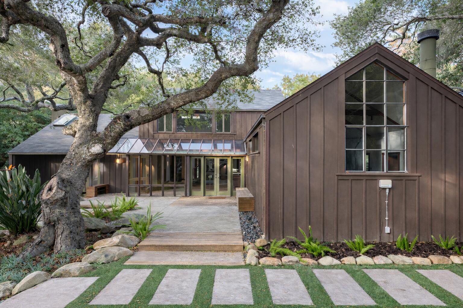 744 Mission Canyon Road