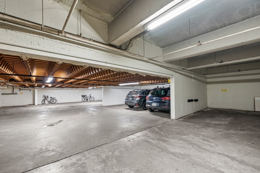 321 Harvard St # 307