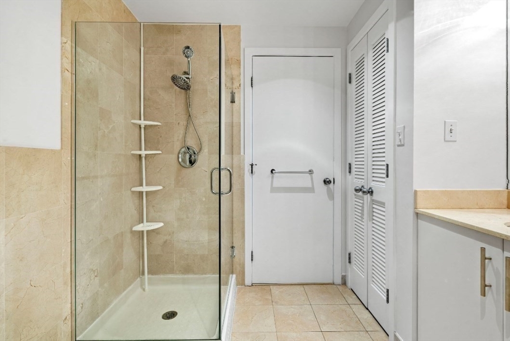 210 South St # 1 Unit: 5-1