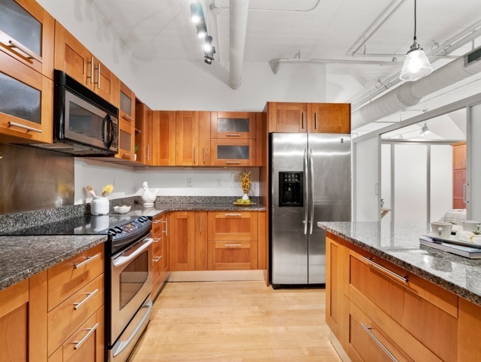 210 South St # 1 Unit: 5-1