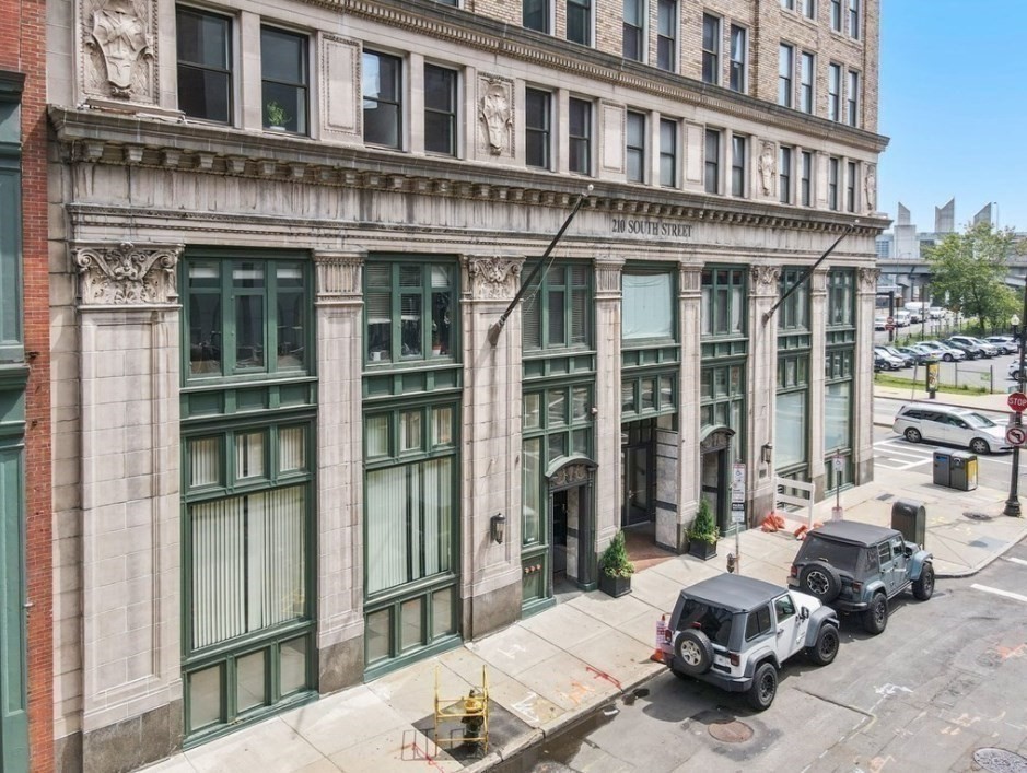 210 South St # 1 Unit: 5-1