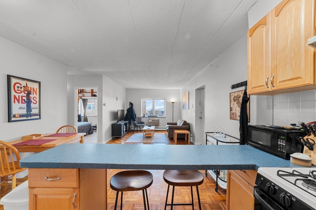 284 Harvard St # 75
