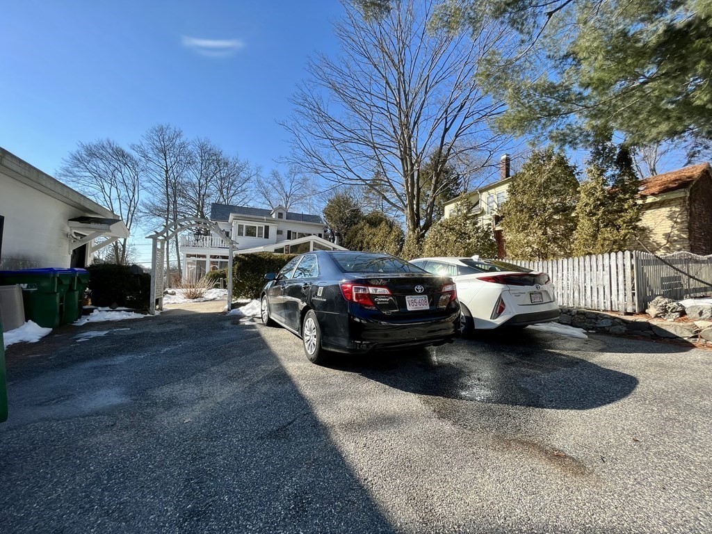 51 Warren St # 2