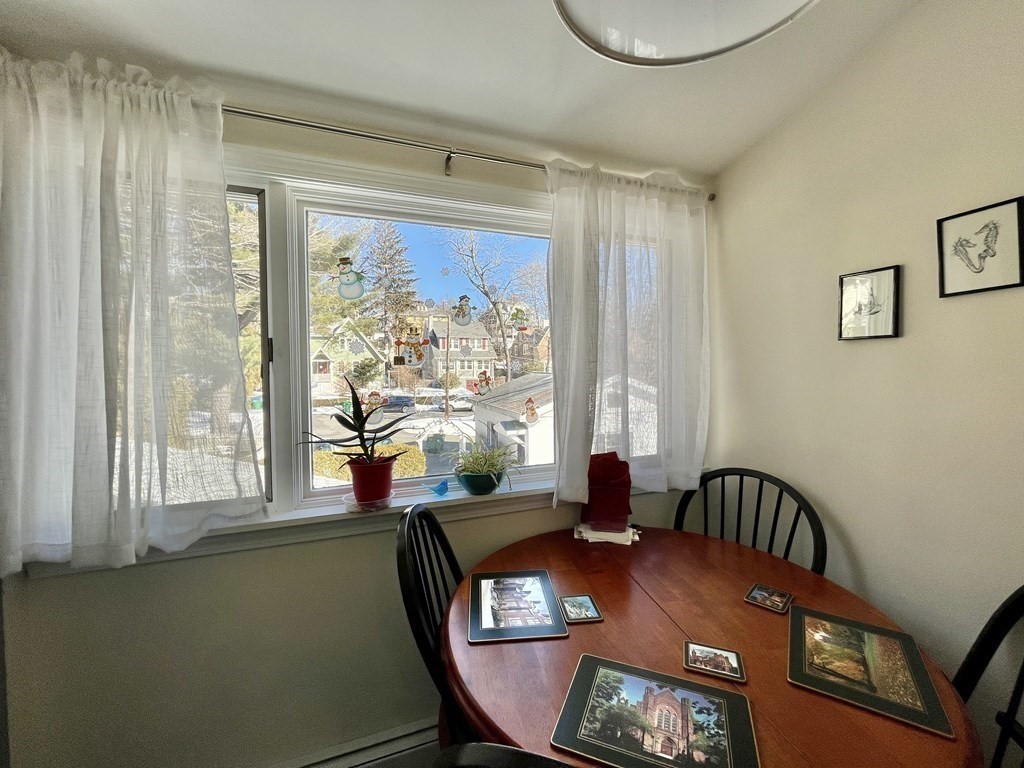 51 Warren St # 2