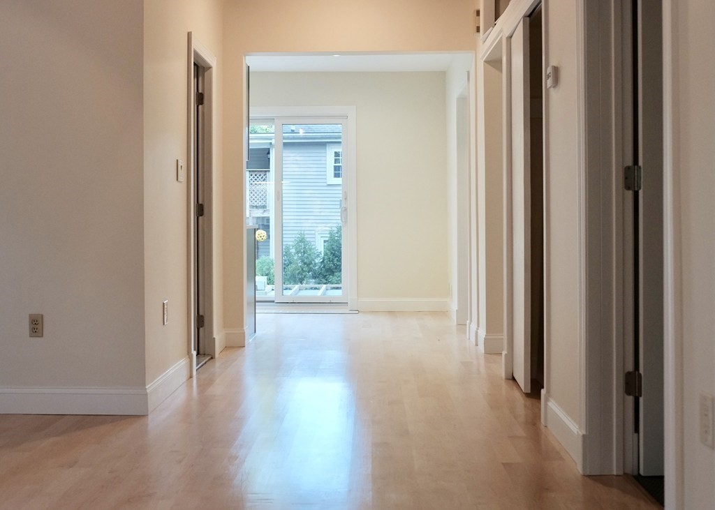 51 Warren St # 2