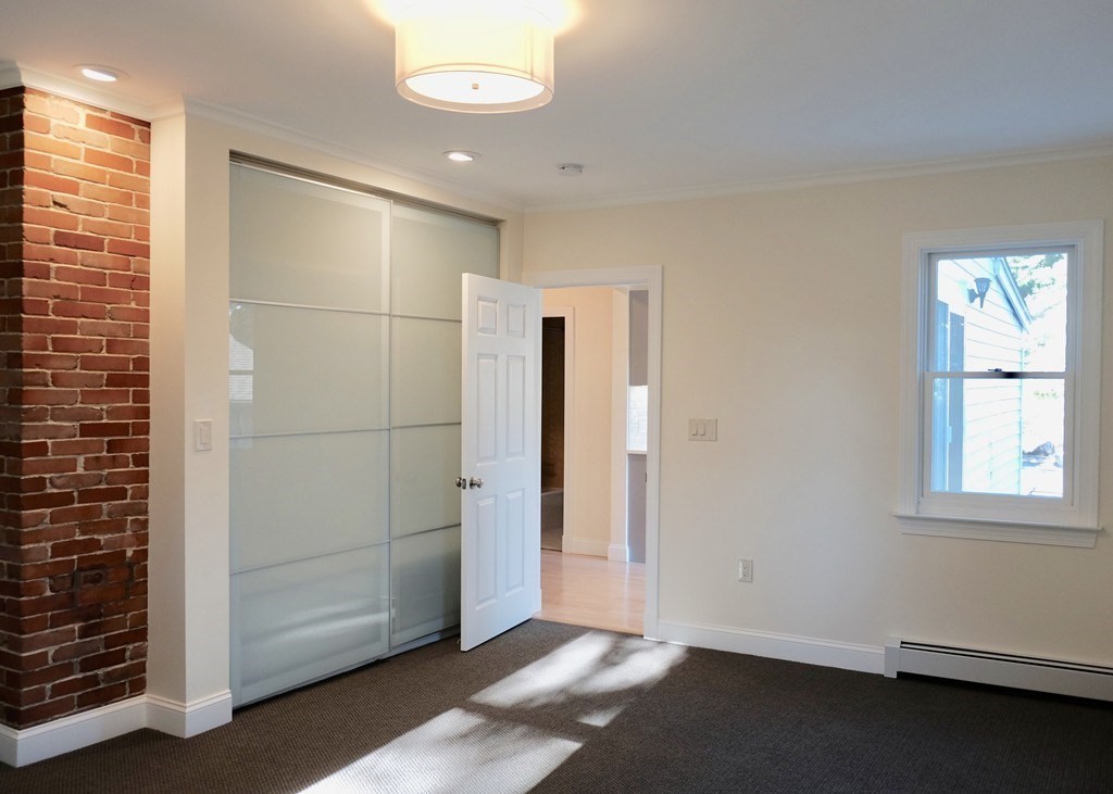 51 Warren St # 2