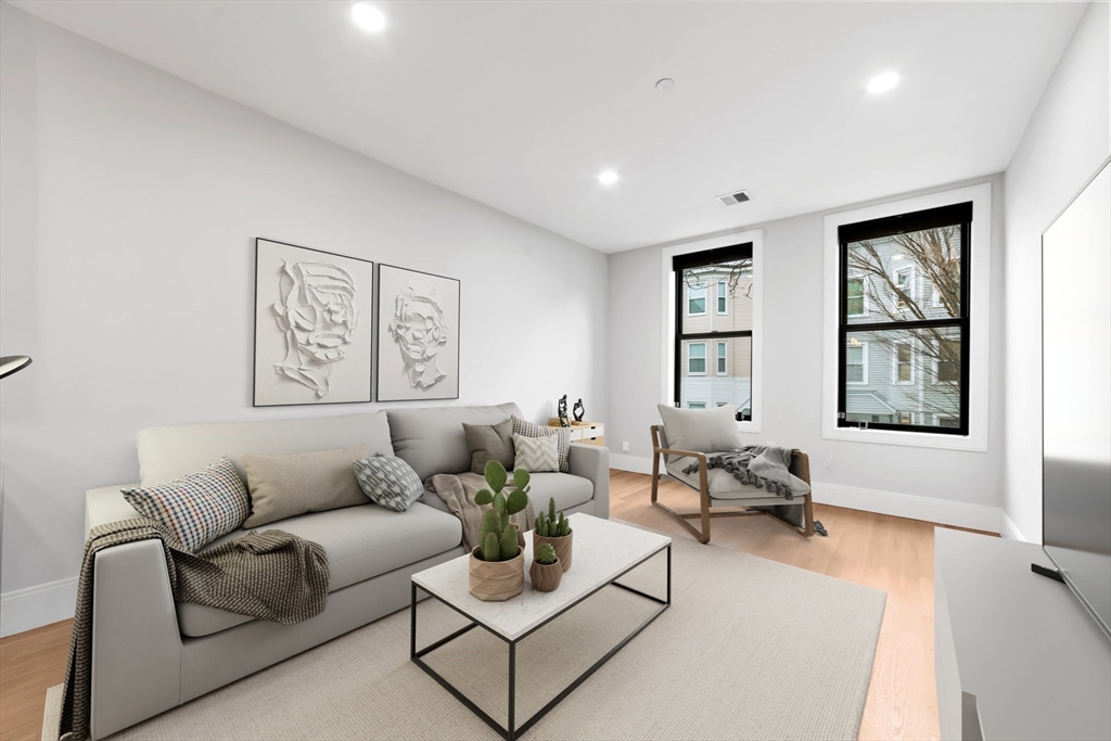 217 Paris St # 1