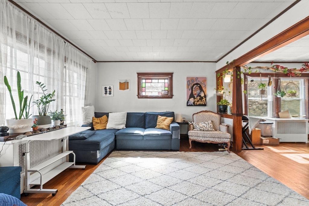 36-38 Dickinson Rd