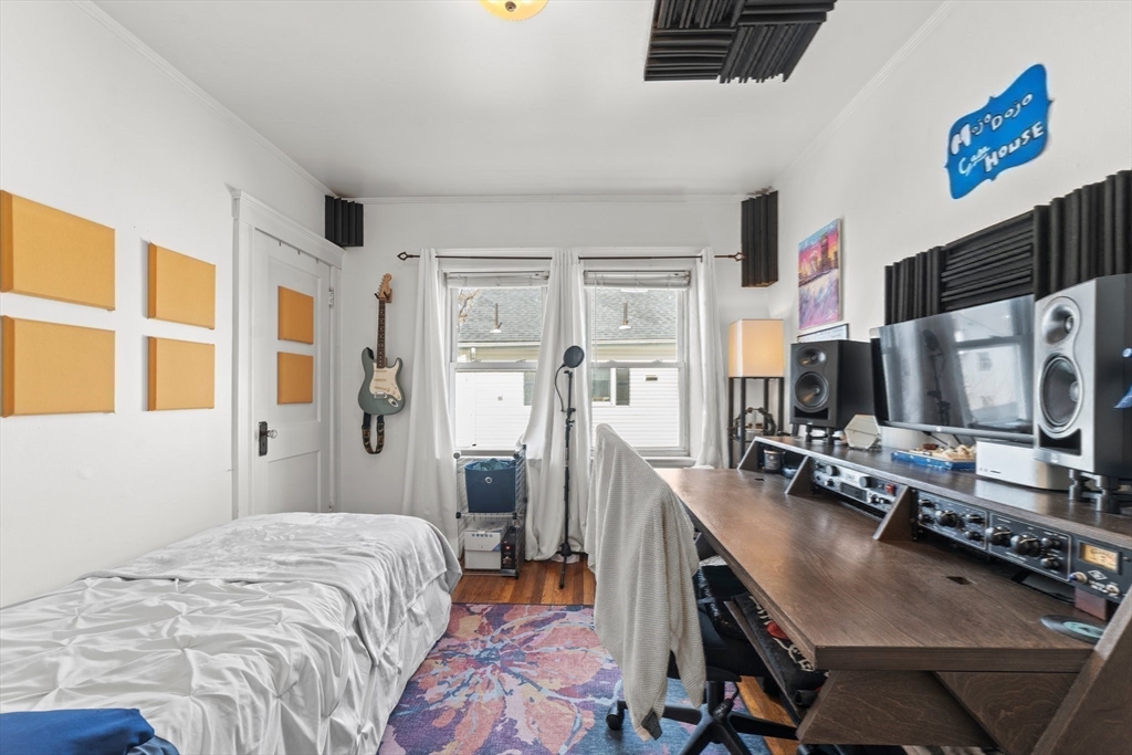 36-38 Dickinson Rd