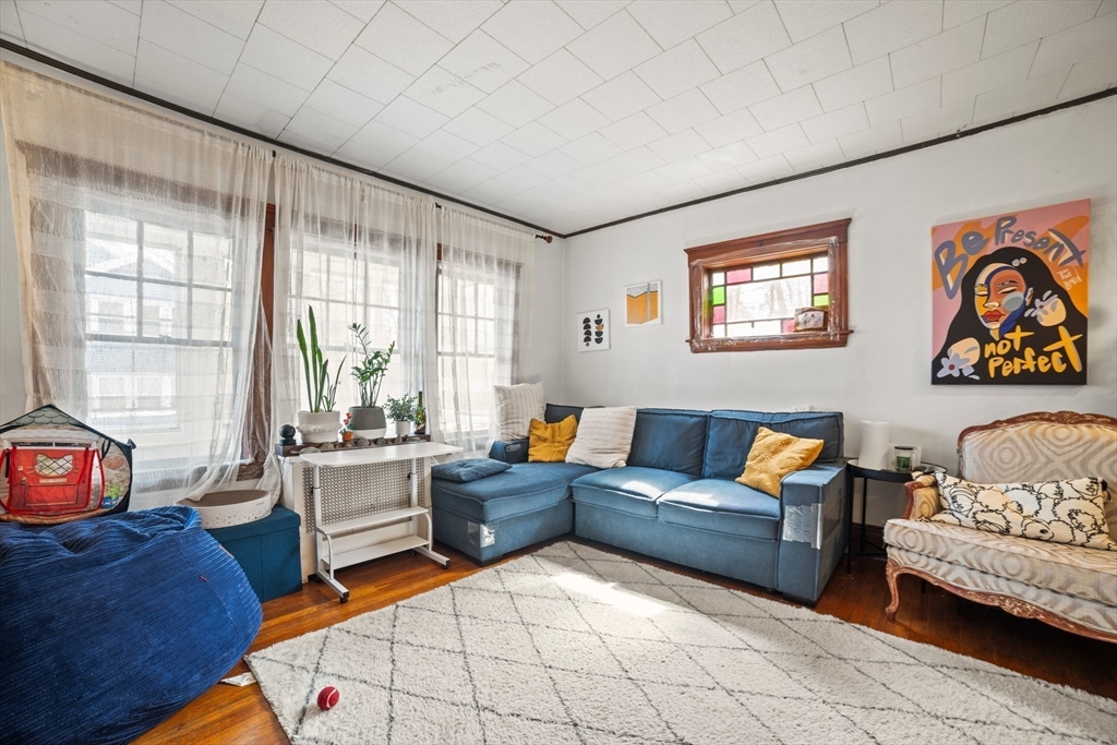 36-38 Dickinson Rd