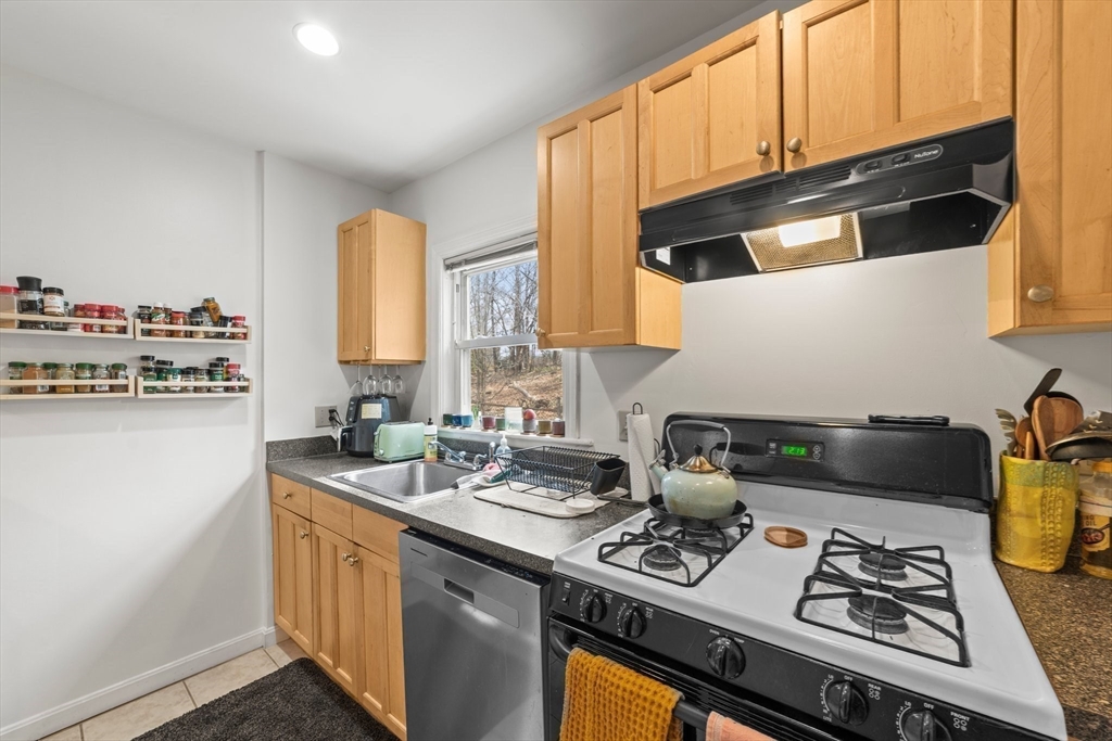 36-38 Dickinson Rd