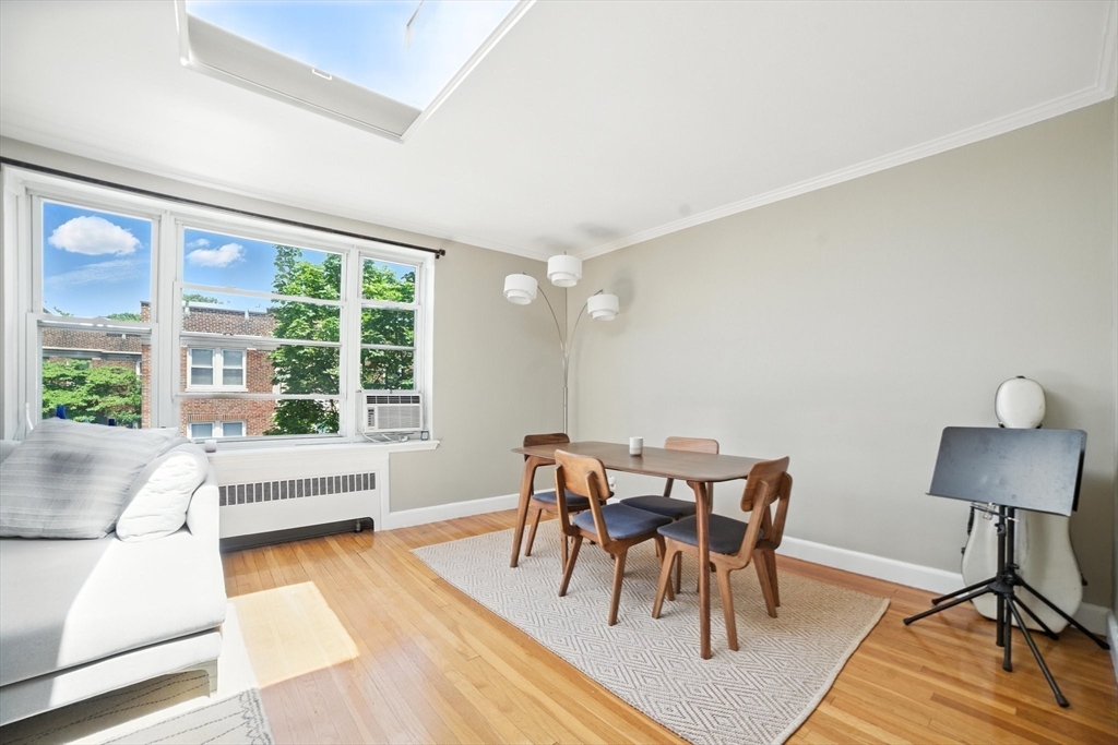 84 Strathmore Rd # 7