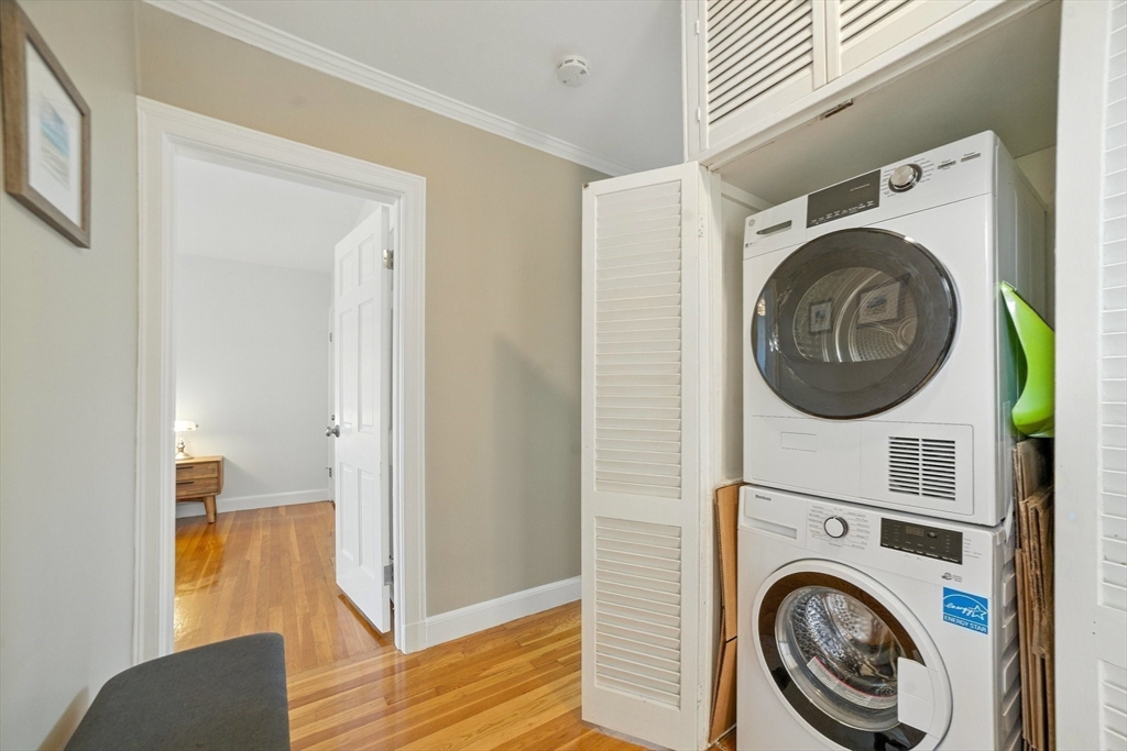 84 Strathmore Rd # 7