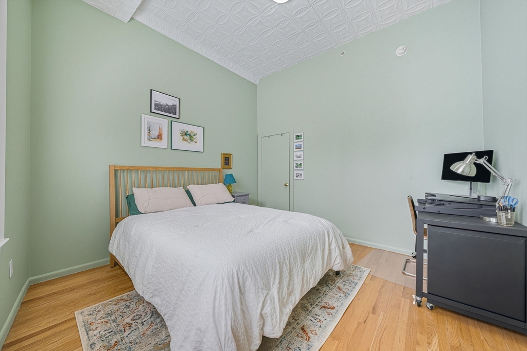 183-185 Rindge Ave # 1