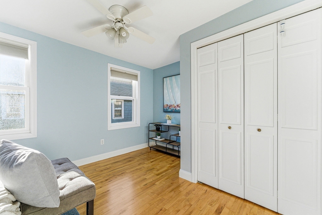 3 Mullins Ct # 3