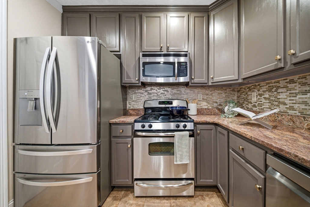 215 Harvard St # 13