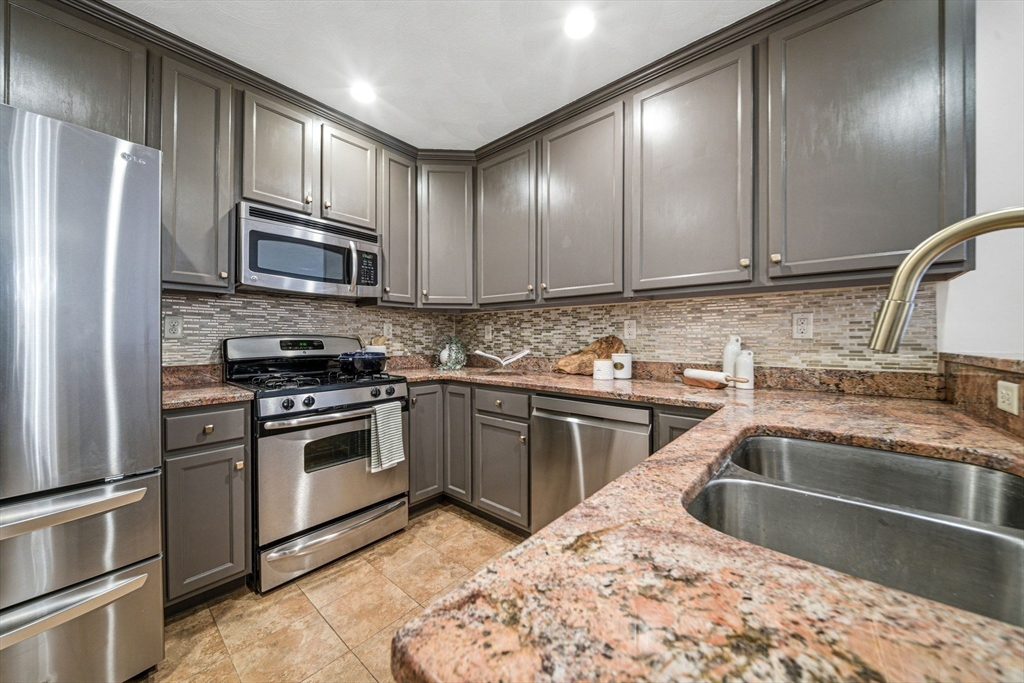 215 Harvard St # 13