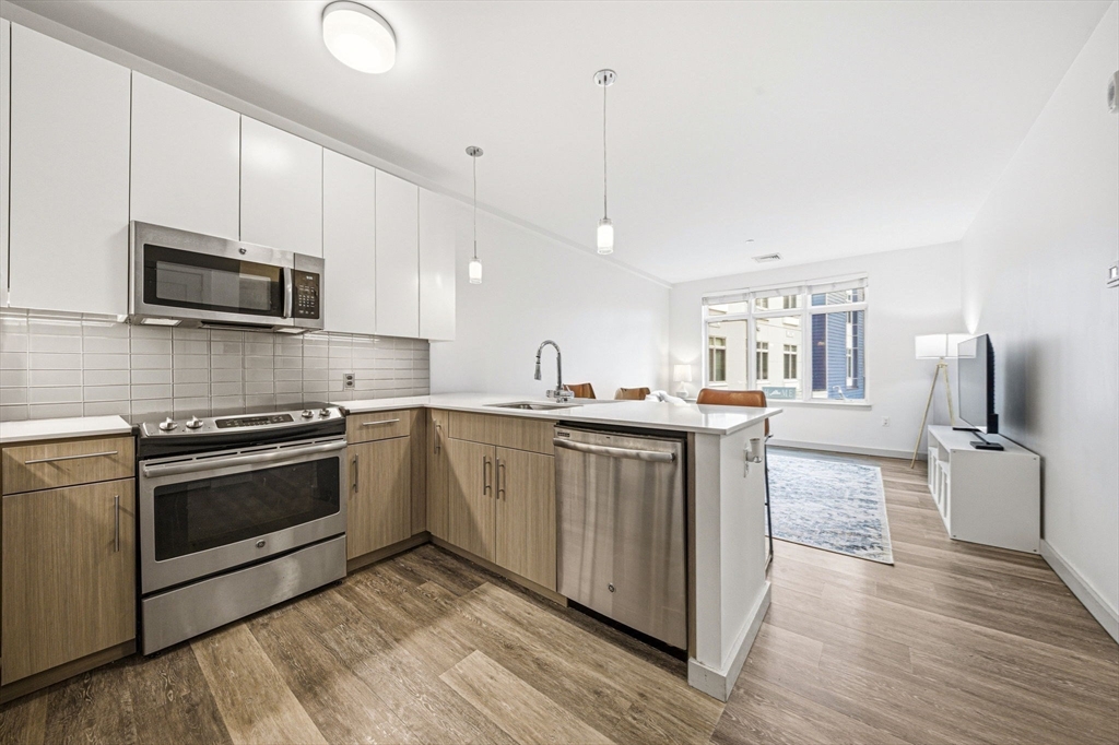 180 Telford St # 312