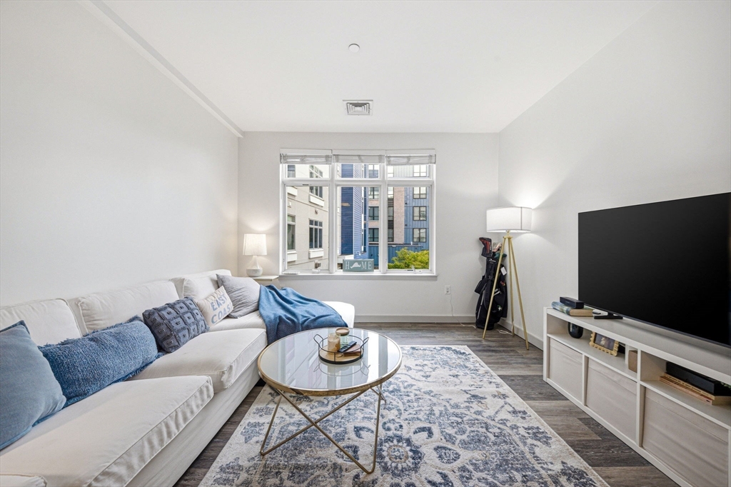 180 Telford St # 312