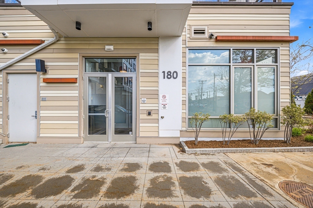 180 Telford St # 312
