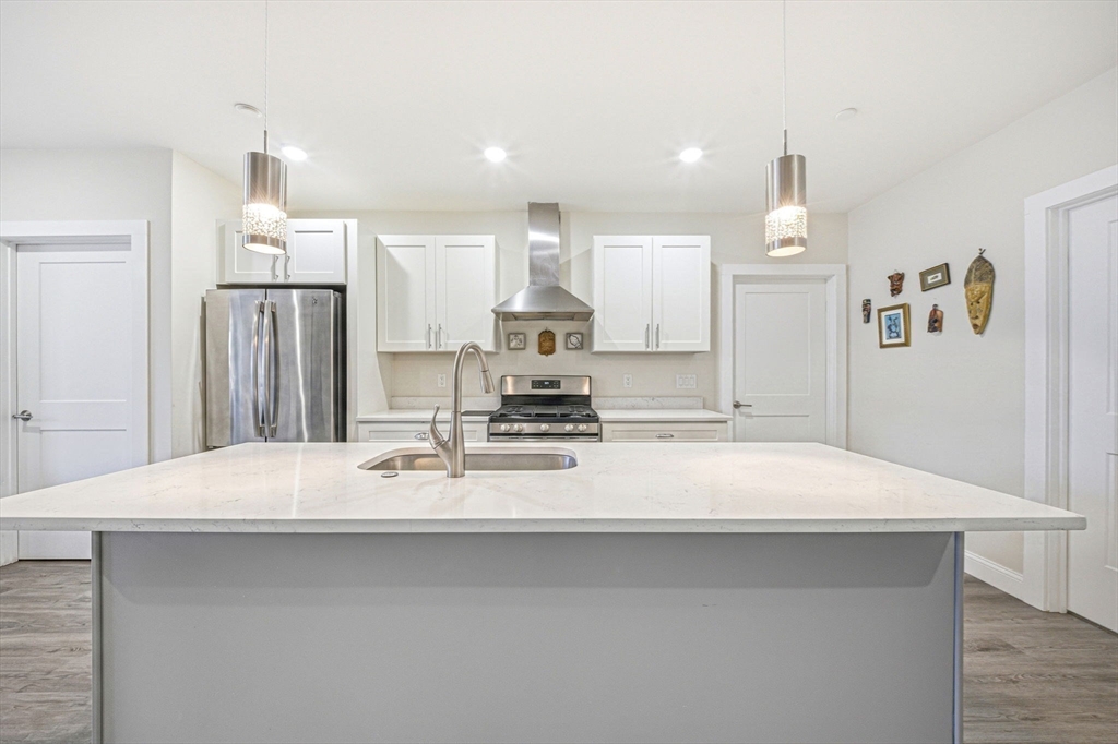 365 Newport Ave # 303