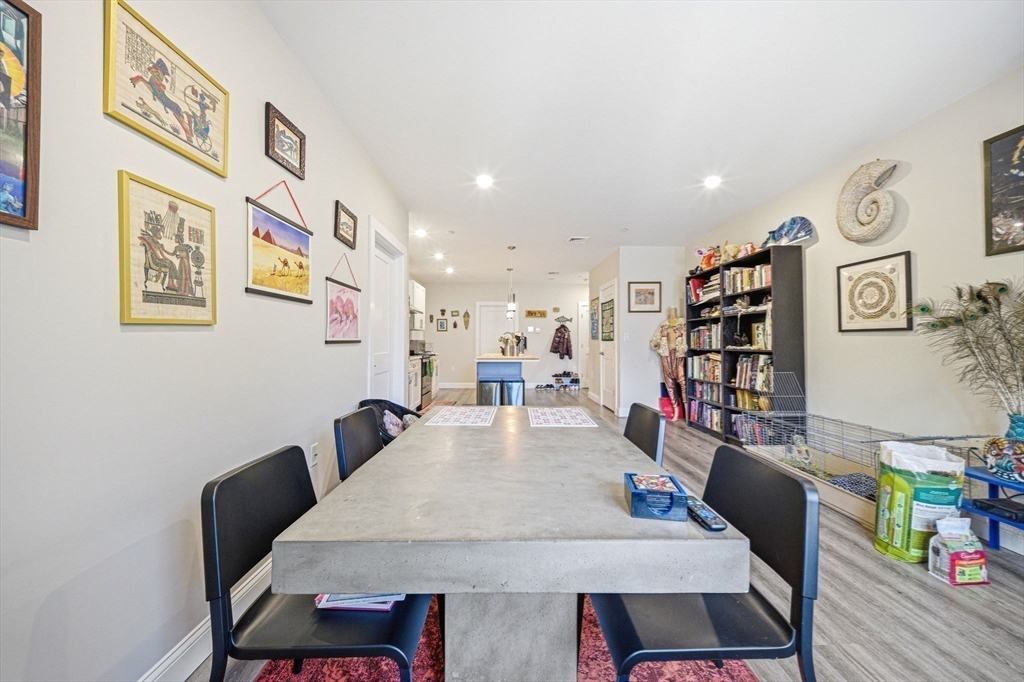 365 Newport Ave # 303