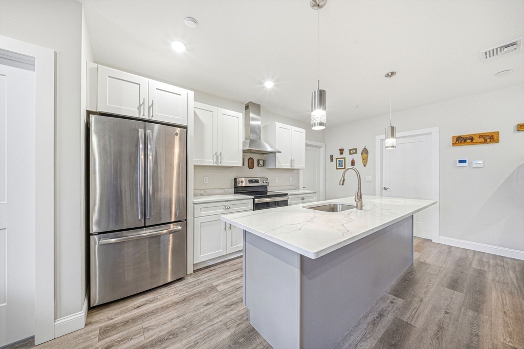 365 Newport Ave # 303