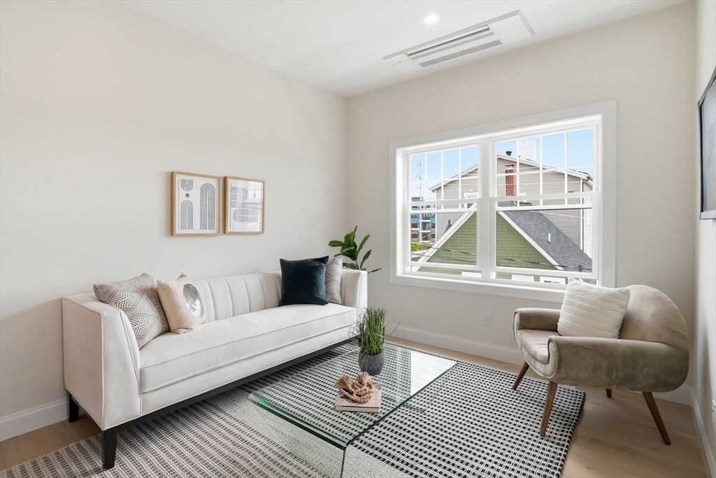 66 Tileston St # 9