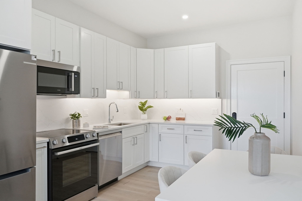 66 Tileston St # 9