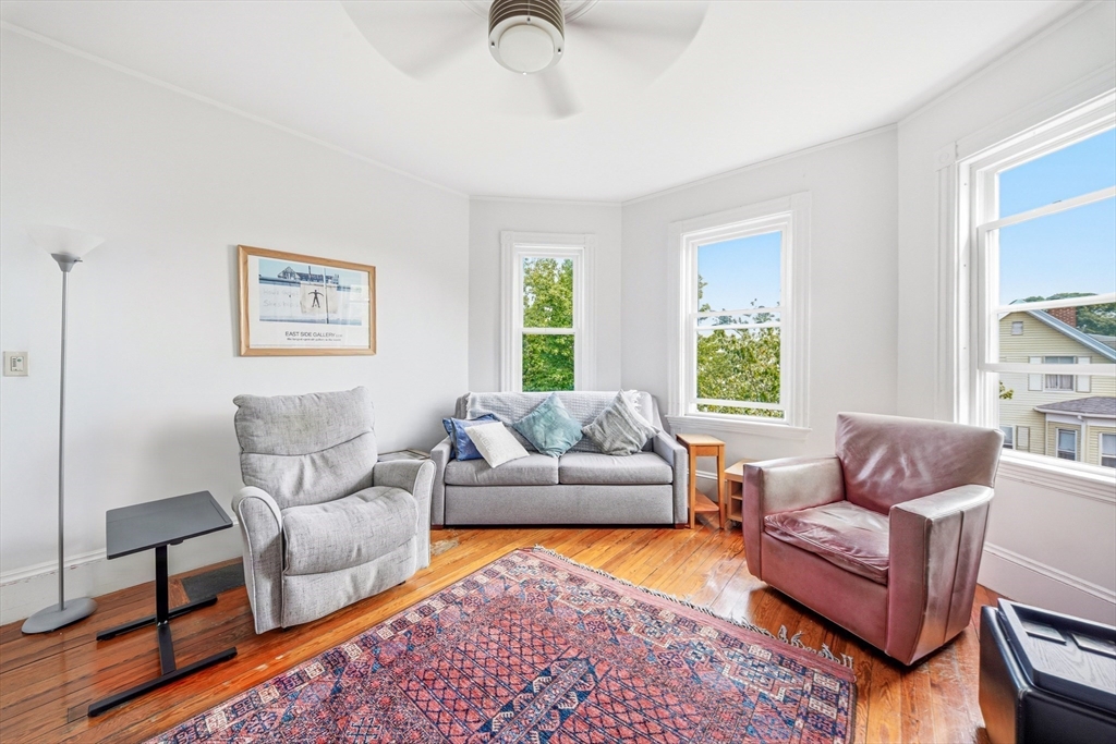 113 Antrim St # 3