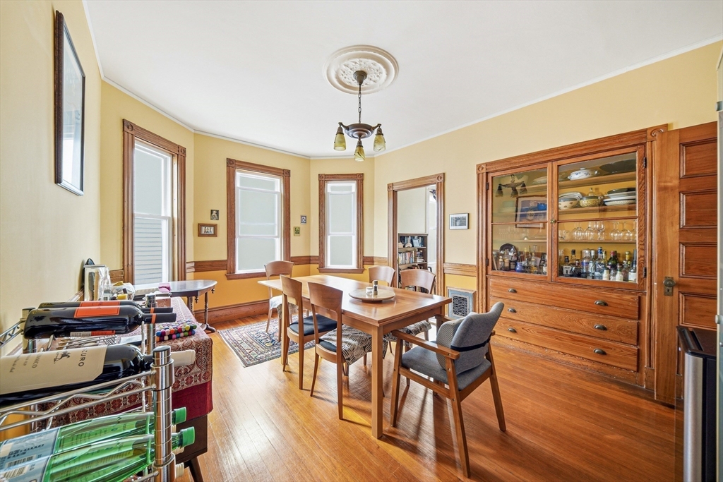 113 Antrim St # 3