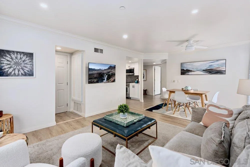 7509 Draper Unit 210