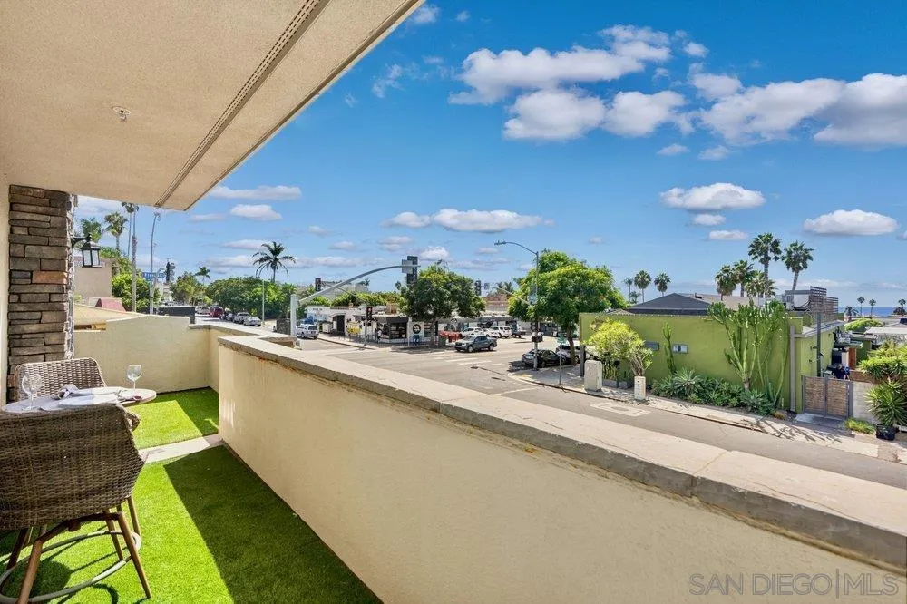 7509 Draper Unit 210