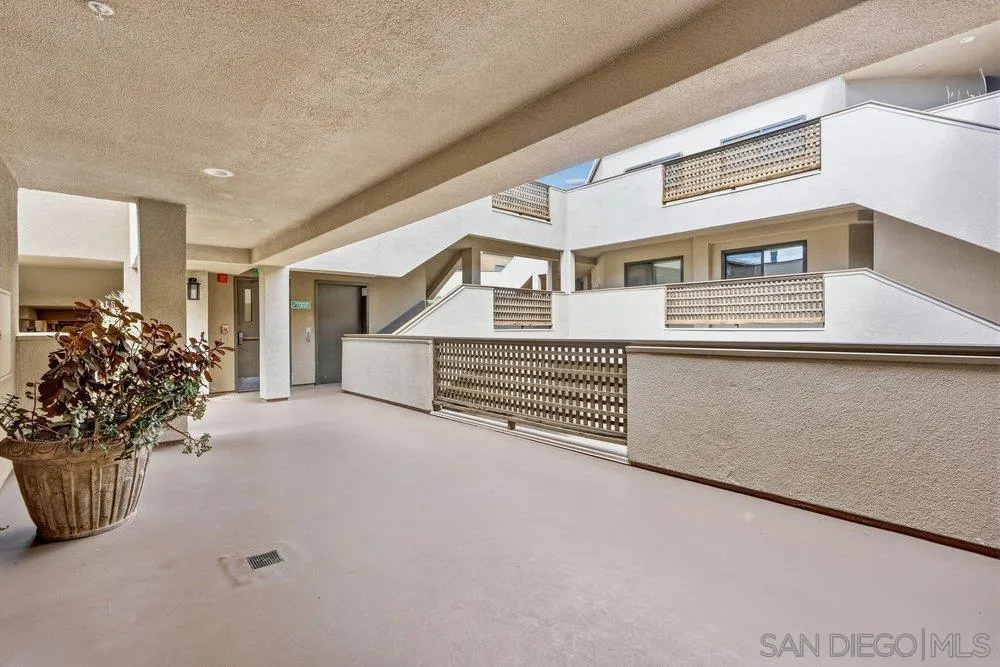 7509 Draper Unit 210