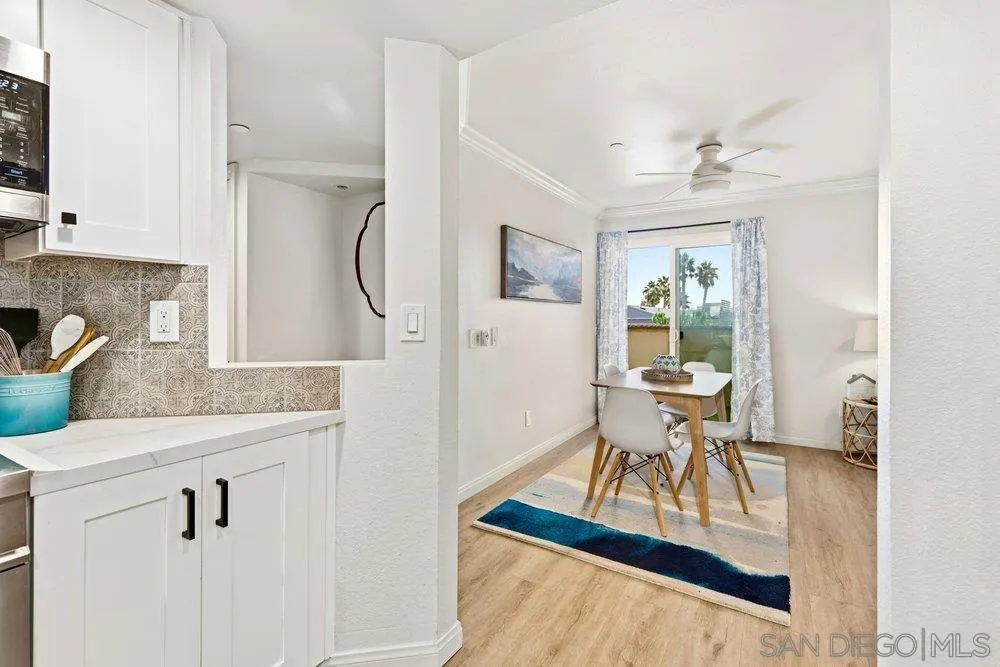 7509 Draper Unit 210