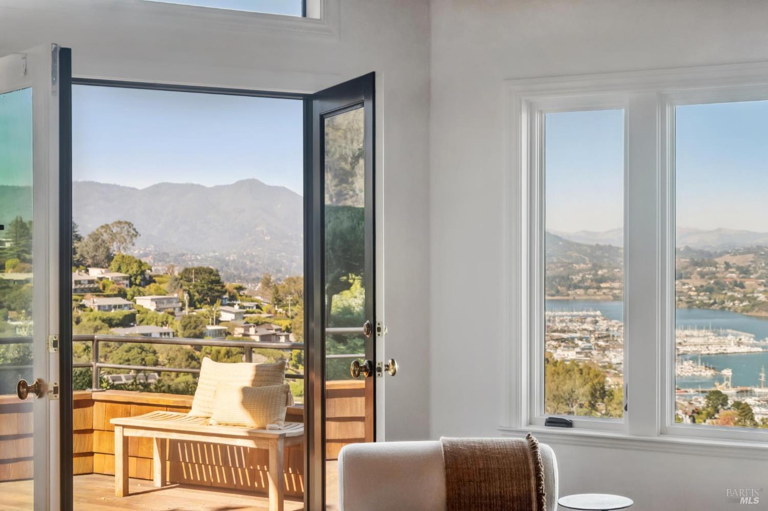 62 Cloud View Road